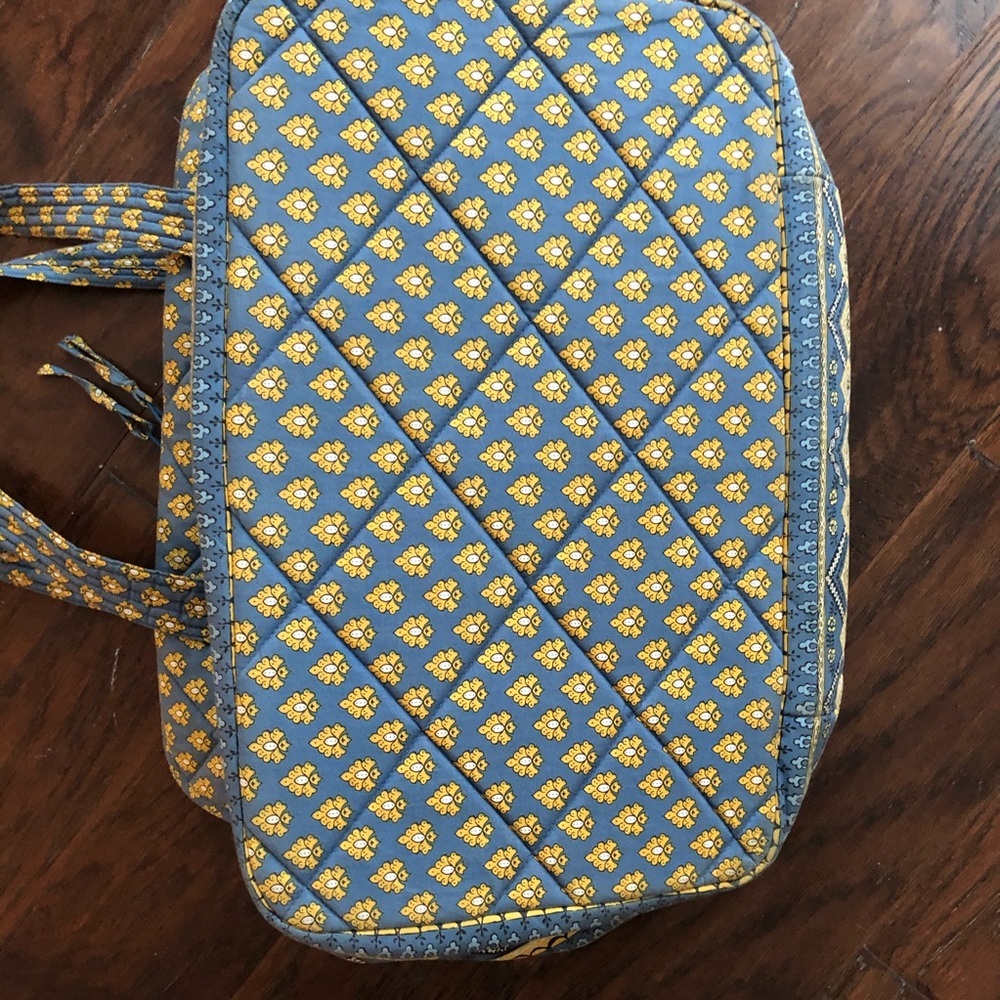 Travel Shoulder bag - Picture 6 of 15